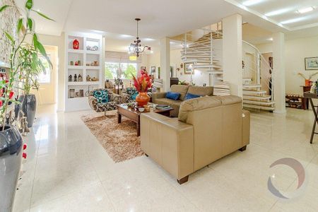 7_photo/95273b04c5.e1d2c46bde3eb79c-ATLAS-4d0c1ef5-78a9-4c9d-bd43-12a0e5697f2a.jpg de casa à venda com 5 quartos, 313m² em Autódromo, Florianópolis