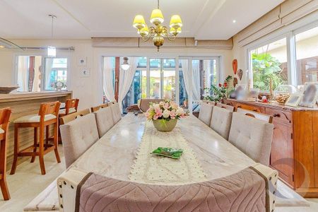 16_photo/95273b04c5.e1d2c46bde3eb79c-ATLAS-bc739e44-3a3f-4427-a30a-b7895eabcd25.jpg de casa à venda com 5 quartos, 313m² em Autódromo, Florianópolis