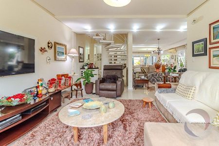 10_photo/95273b04c5.e1d2c46bde3eb79c-ATLAS-c0e39900-bc16-4b97-9986-0fe7aefef61e.jpg de casa à venda com 5 quartos, 313m² em Autódromo, Florianópolis