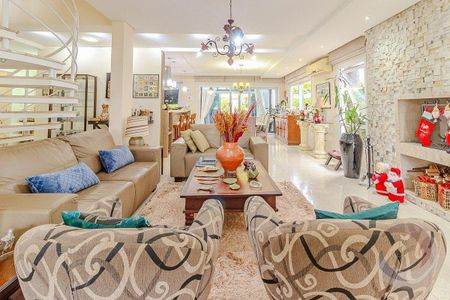 4_photo/95273b04c5.e1d2c46bde3eb79c-ATLAS-da12a885-710a-4b48-a221-6facdb37b0bf.jpg de casa à venda com 5 quartos, 313m² em Autódromo, Florianópolis