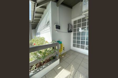 9_photo/95273b04d5.96e81d73ac213d8c-ATLAS-4c744a41-fe10-4b37-b6fc-3efe4a95c58e.jpg de casa à venda com 4 quartos, 361m² em Autódromo, Florianópolis