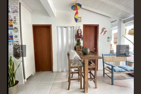 16_photo/95273b0895.aef4de6394ba8e6d-ATLAS-ea1471d6-2183-4f55-ae63-8be3da837cfb.jpg de casa à venda com 3 quartos, 144m² em Campeche Central, Florianópolis