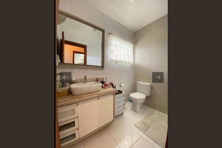 19_photo/95273b0895.aef4de6394ba8e6d-ATLAS-ec88308e-3a26-4bd6-b9d0-ae1a3b1c9c05.jpg de casa à venda com 3 quartos, 144m² em Campeche Central, Florianópolis