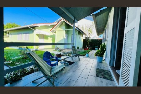 4_photo/95273b0971.979b739e4546a934-ATLAS-3e4312b0-aafd-4e1b-b4ad-42e4e4ba3397.jpg de casa à venda com 3 quartos, 155m² em Campeche Central, Florianópolis