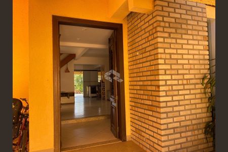 4_photo/95273b0a2f.4cea1a0b3f6bbd2f-ATLAS-16cce730-9e51-4d3e-b819-736afda2ca08.jpg de casa à venda com 6 quartos, 229m² em Campeche Central, Florianópolis