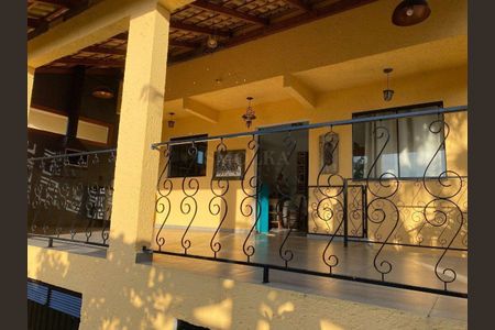 7_photo/95273b0a2f.4cea1a0b3f6bbd2f-ATLAS-a6cfcc85-2b1d-42fe-9bb5-779384188465.jpg de casa à venda com 6 quartos, 480m² em Campeche Central, Florianópolis