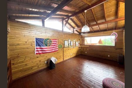 6_photo/95273b0dd3.9c3e99fa12a0becf-ATLAS-bb6bd5a2-53f1-46e7-9cf6-a618dd54d9c3.jpg de casa à venda com 2 quartos, 300m² em Campeche Central, Florianópolis