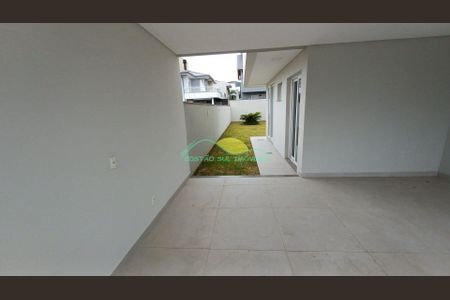 13_photo/95273b0e17.bbd0c06dccd8b6dc-ATLAS-aed135dd-7f55-438e-acc6-7e82bf9ae01f.jpg de casa à venda com 3 quartos, 194m² em Campeche Central, Florianópolis