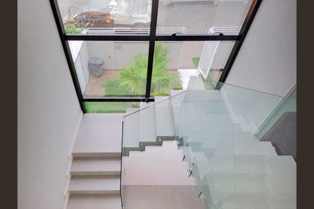 12_photo/95273b0e1d.0a87912f0f0487ba-ATLAS-261f435d-fd14-4e99-abef-297b8579799f.jpg de casa à venda com 3 quartos, 195m² em Campeche Central, Florianópolis