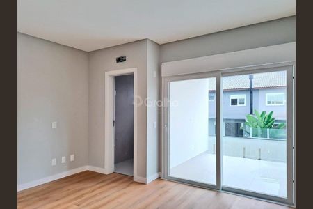 16_photo/95273b0e1d.0a87912f0f0487ba-ATLAS-e8f0764b-92e0-458b-9ea3-8c3b20b7a3d5.jpg de casa à venda com 3 quartos, 195m² em Campeche Central, Florianópolis