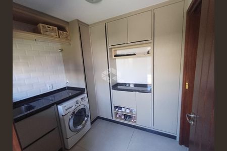 5_photo/95273b0e5d.b5f4e39731e4f05c-ATLAS-3ccd5f4b-b9cc-46aa-b6eb-7007644126fb.jpg de casa à venda com 3 quartos, 127m² em Campeche Central, Florianópolis