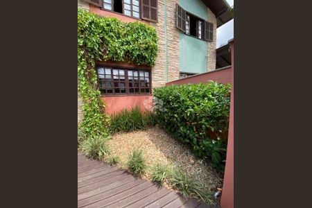 8_photo/95273b0e5d.b5f4e39731e4f05c-ATLAS-6d5cc5ab-b6c7-49af-8037-e676f96456bd.jpg de casa à venda com 3 quartos, 127m² em Campeche Central, Florianópolis