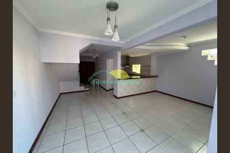 10_photo/95273b0e67.dc7b031a1d7e8bb1-ATLAS-48ed82d8-7ce2-4e94-b346-015dc1e57234.jpg de casa para alugar com 3 quartos, 140m² em Campeche Central, Florianópolis