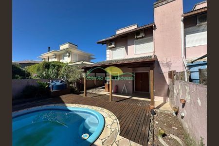 7_photo/95273b0e67.dc7b031a1d7e8bb1-ATLAS-65b9e82d-3b2d-4037-878c-b93835de0ce0.jpg de casa para alugar com 3 quartos, 140m² em Campeche Central, Florianópolis