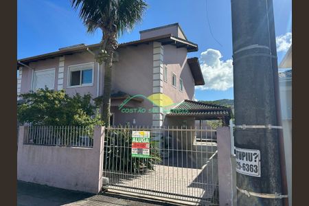 2_photo/95273b0e67.dc7b031a1d7e8bb1-ATLAS-b11ce47e-d7db-4a18-b5a2-f246a54e0ee4.jpg de casa para alugar com 3 quartos, 140m² em Campeche Central, Florianópolis
