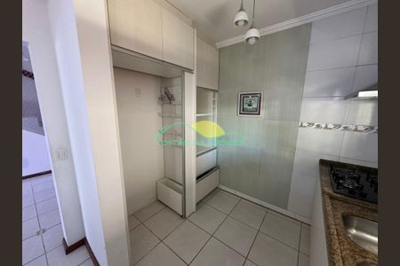 11_photo/95273b0e67.dc7b031a1d7e8bb1-ATLAS-f68fc255-7425-4195-8e12-e455e9a6beb2.jpg de casa para alugar com 3 quartos, 140m² em Campeche Central, Florianópolis