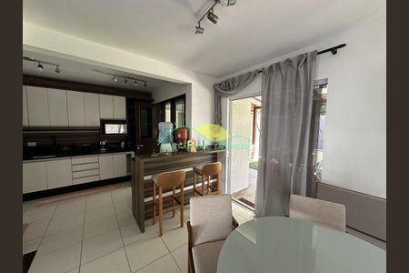 26_photo/95273b0e6d.ceff8192393c33de-ATLAS-d633bef2-9b43-40b2-a8e3-666432a4f291.jpg de apartamento para alugar com 3 quartos, 133m² em Campeche Central, Florianópolis