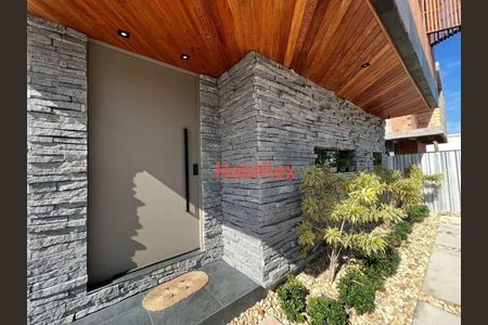 8_photo/95273b0e75.baef0af53e1b8198-ATLAS-523e7713-e788-4445-baeb-b2f245deed8c.jpg de casa à venda com 3 quartos, 155m² em Campeche Central, Florianópolis