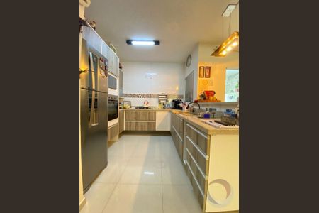 11_photo/95273b0ee1.8e927f3430f5a69c-ATLAS-7be89d79-8f1c-4807-92b2-2d2e28ba937c.jpg de casa à venda com 3 quartos, 144m² em Campeche Central, Florianópolis