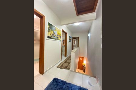 17_photo/95273b0ee1.8e927f3430f5a69c-ATLAS-dba24168-e42f-4165-bec9-3c2eacf6495e.jpg de casa à venda com 3 quartos, 144m² em Campeche Central, Florianópolis