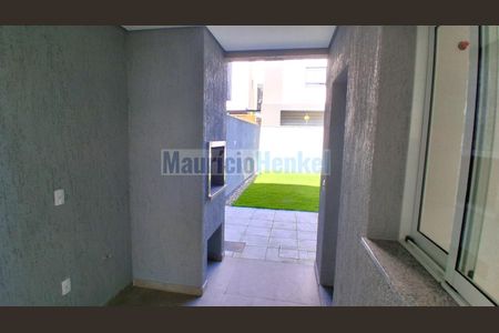 9_photo/95273b0ff1.0f81dd1a9a4f6ffb-ATLAS-95403f6f-9d85-465b-8980-0cee0f3e7da6.jpg de casa à venda com 3 quartos, 132m² em Campeche Central, Florianópolis