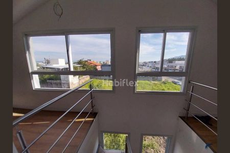 10_photo/95273b0ff1.3096e8e4e6f3350a-ATLAS-7470dfed-13fb-4233-92b7-4e148e4bfcae.jpg de casa à venda com 3 quartos, 170m² em Campeche Central, Florianópolis