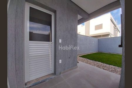 12_photo/95273b0ff1.3096e8e4e6f3350a-ATLAS-afad803c-2b02-4483-8a10-a98df6dce887.jpg de casa à venda com 3 quartos, 170m² em Campeche Central, Florianópolis