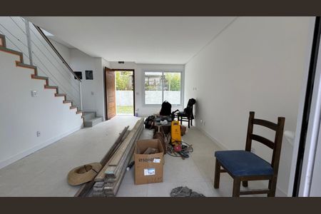 5_photo/95273b0ff5.f861ecc718bdcbd7-ATLAS-7aea51d1-778b-4a2a-a4e9-088e93f8ab76.jpg de casa à venda com 3 quartos, 123m² em Campeche Central, Florianópolis