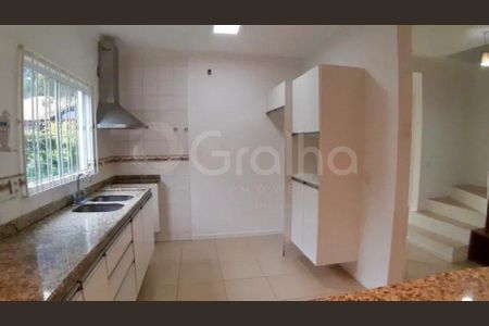 5_photo/95273b1015.20b1407c08fdccdc-ATLAS-1fdb0a7d-eb76-4dfa-9f94-685f32da5968.jpg de casa à venda com 3 quartos, 119m² em Campeche Central, Florianópolis