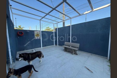 33_photo/95273b101f.e6f02a1e96aef2b1-ATLAS-d7b15d3a-ec5c-48a3-854b-16de3bf63e62.jpg de casa à venda com 2 quartos, 139m² em Campeche Central, Florianópolis