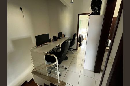 27_photo/95273b1023.1bb529b01f5e602e-ATLAS-e4b3e254-2aea-4d92-bcba-d3f29d6c140c.jpg de casa à venda com 3 quartos, 122m² em Campeche Central, Florianópolis