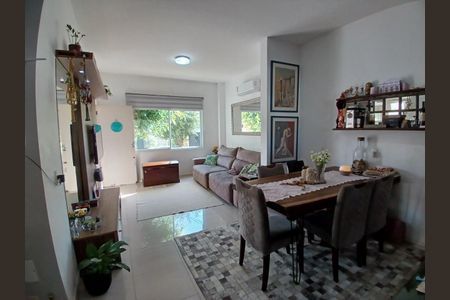 2_photo/95273b103d.d064f87ba2f4a60c-ATLAS-4f00ad2d-0245-41b5-9e4d-cb6e1fc225f5.jpg de casa à venda com 3 quartos, 114m² em Campeche Central, Florianópolis