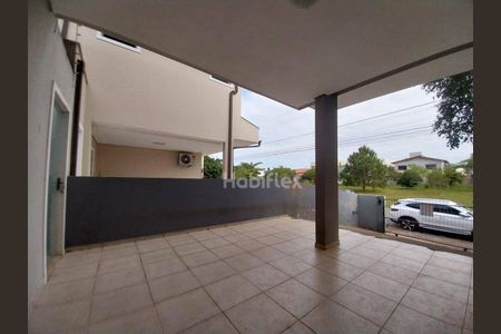 21_photo/95273b1207.edc826ca71654270-ATLAS-0120bf91-25d9-4012-bee5-4b247af3f2f1.jpg de casa à venda com 3 quartos, 118m² em Campeche Central, Florianópolis