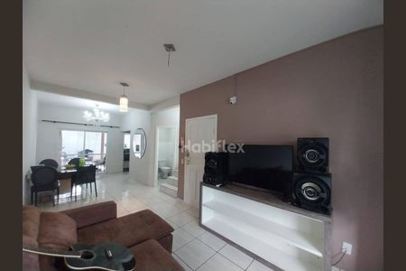 2_photo/95273b1207.edc826ca71654270-ATLAS-8f09c217-1cc9-4c5f-a00f-fd35a5d53c5a.jpg de casa à venda com 3 quartos, 118m² em Campeche Central, Florianópolis