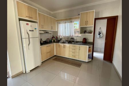 20_photo/95273b13bb.2d3ac289e0c8b5b7-ATLAS-63e7e0bc-b939-4780-9347-7cecafadbb59.jpg de casa à venda com 3 quartos, 278m² em Campeche Central, Florianópolis