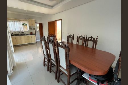 7_photo/95273b13bb.2d3ac289e0c8b5b7-ATLAS-d2b2e26e-0465-4cff-9df5-025133c89cc8.jpg de casa à venda com 3 quartos, 278m² em Campeche Central, Florianópolis