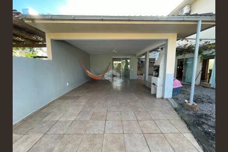 4_photo/95273b13bb.2d3ac289e0c8b5b7-ATLAS-e2b4f363-3f9b-476f-8fdb-b80f42394585.jpg de casa à venda com 3 quartos, 278m² em Campeche Central, Florianópolis