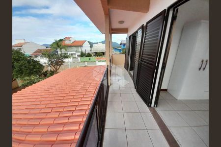 4_photo/95273b13cb.51cc70ea1b948618-ATLAS-0a3df3f1-e5ad-4d44-b8ba-aeb9b59ce6dc.jpg de casa para alugar com 4 quartos, 200m² em Campeche Central, Florianópolis