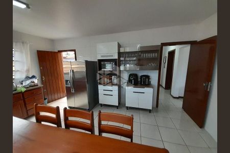 5_photo/95273b13cb.51cc70ea1b948618-ATLAS-8c14b49e-fd24-4cda-a0e6-2c1d4b27ad2c.jpg de casa para alugar com 4 quartos, 200m² em Campeche Central, Florianópolis