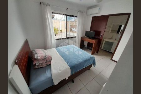 11_photo/95273b13cb.51cc70ea1b948618-ATLAS-e3e31b28-a73e-4c05-a734-1364daa7c407.jpg de casa para alugar com 4 quartos, 200m² em Campeche Central, Florianópolis
