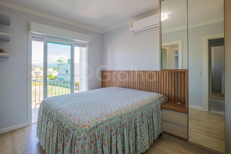 18_photo/95273b1405.49f512fa8a9b1946-ATLAS-7b65547b-a99f-49d8-bc81-7a77662a2e33.jpg de casa à venda com 4 quartos, 158m² em Campeche Central, Florianópolis