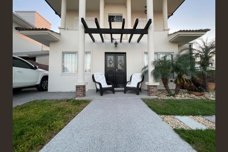 2_photo/95273b1405.cd9825838d209f48-ATLAS-59b01ee7-6267-4bd7-935a-6f9ee1b5909d.jpg de casa à venda com 4 quartos, 165m² em Campeche Central, Florianópolis