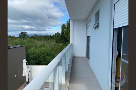 28_photo/95273b1417.3dcebeb42eae20b2-ATLAS-cb2fcc99-2159-418e-9c24-f41d5437e80e.jpg de casa à venda com 3 quartos, 157m² em Campeche Central, Florianópolis