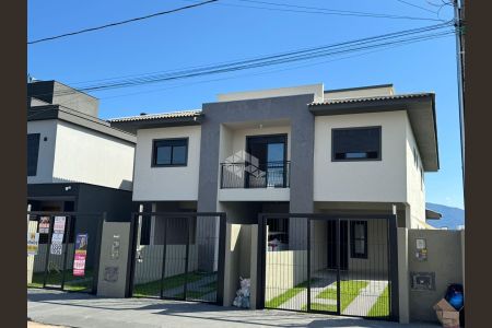 3_photo/95273b1489.212196aa7d059eb3-ATLAS-3d594e9c-d52b-4e4c-83c3-8e2d7f521206.jpg de casa à venda com 3 quartos, 118m² em Campeche Central, Florianópolis