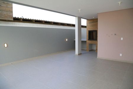 4_photo/95273b1493.9db77258006476f5-ATLAS-868432fa-8e16-46b3-a39b-6b621e88e0be.jpg de casa à venda com 3 quartos, 142m² em Campeche Central, Florianópolis