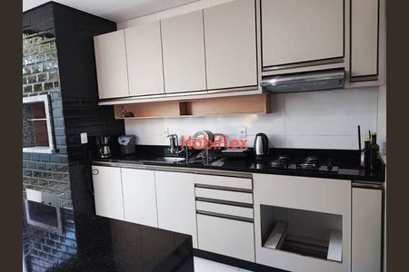 3_photo/95273b14c7.0c5fd0af79ef6113-ATLAS-e3fc0fb5-fbd0-46b1-9a2b-981b9ad4e808.jpg de casa à venda com 3 quartos, 139m² em Campeche Central, Florianópolis