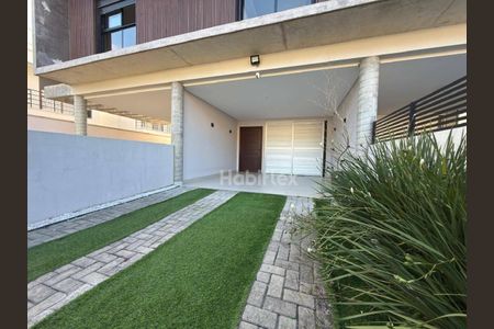 31_photo/95273b1623.da625635bce32c95-ATLAS-62f66746-6196-4e3d-812d-e6f6ee7ceffb.jpg de casa à venda com 3 quartos, 154m² em Autódromo, Florianópolis