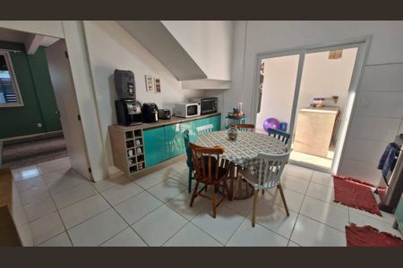 10_photo/95273b1781.c3f00cfadba54684-ATLAS-79ad8bc1-9eec-4d07-9d0c-e7bc681f71a3.jpg de casa à venda com 3 quartos, 127m² em Autódromo, Florianópolis