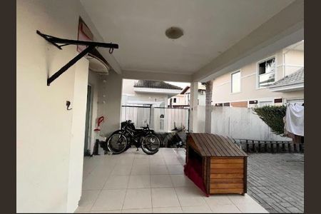25_photo/95273b1791.1bb529b01f5e602e-ATLAS-8b40db15-d691-4792-92c6-5656ad127f2f.jpg de casa à venda com 3 quartos, 120m² em Autódromo, Florianópolis