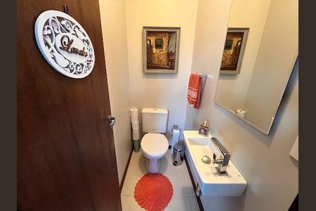 12_photo/95273b1791.1bb529b01f5e602e-ATLAS-a24afaa2-9b3c-42df-80e7-fa194f8aa8bf.jpg de casa à venda com 3 quartos, 120m² em Autódromo, Florianópolis